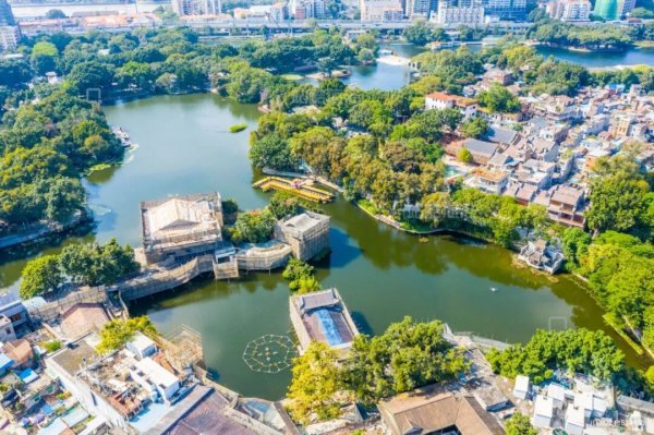 鼎合网 个体户办证更省心！荔湾实现“南北双核”全区通办